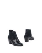 Cantarelli Booties
