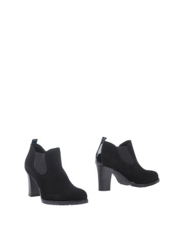 Daniele Tucci Booties