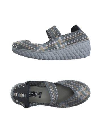 Rock Spring Pumps