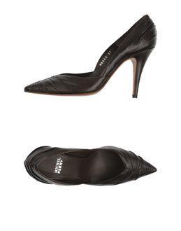 Michel Perry Pumps