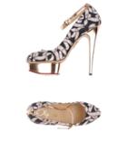 Charlotte Pumps