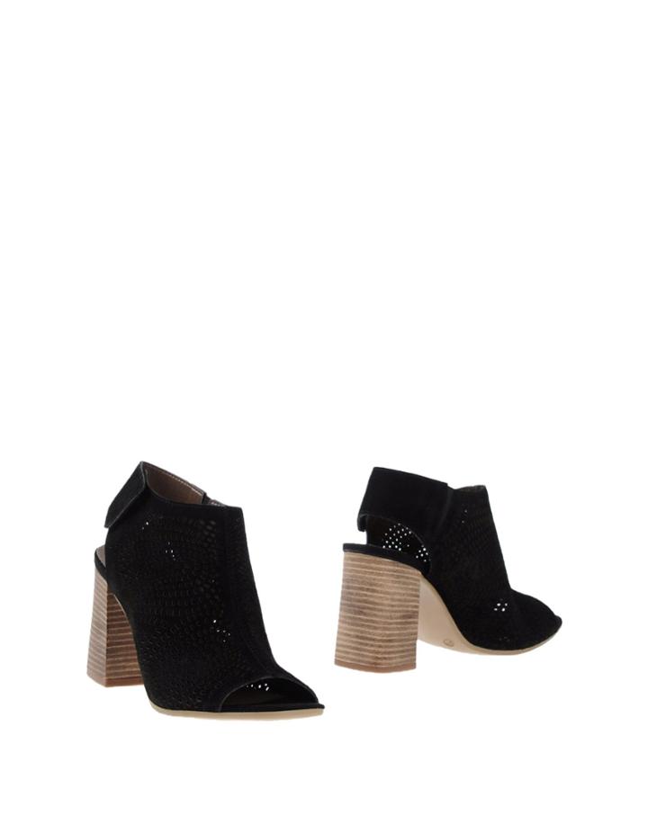 Caf Noir Booties