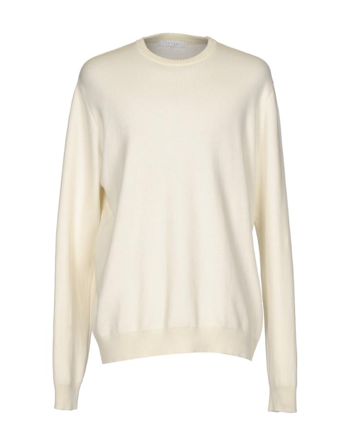 Futur Sweaters