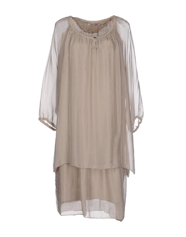 D Onis Knee-length Dresses