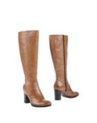 Ubi Major Boots