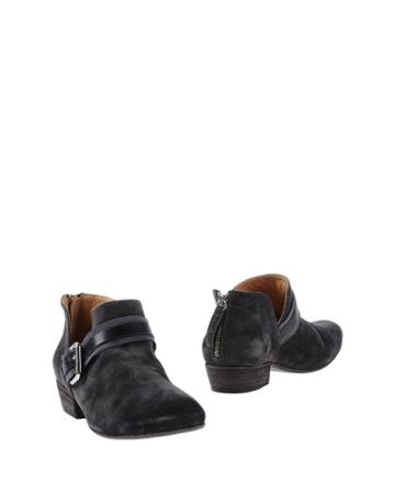 Gaia D'este Booties