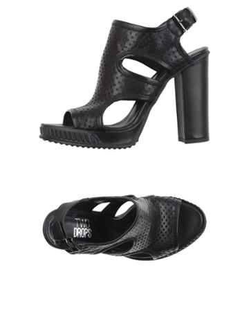 Two Drops Sandals