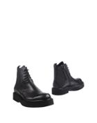 Scarpedarte&reg; Ankle Boots