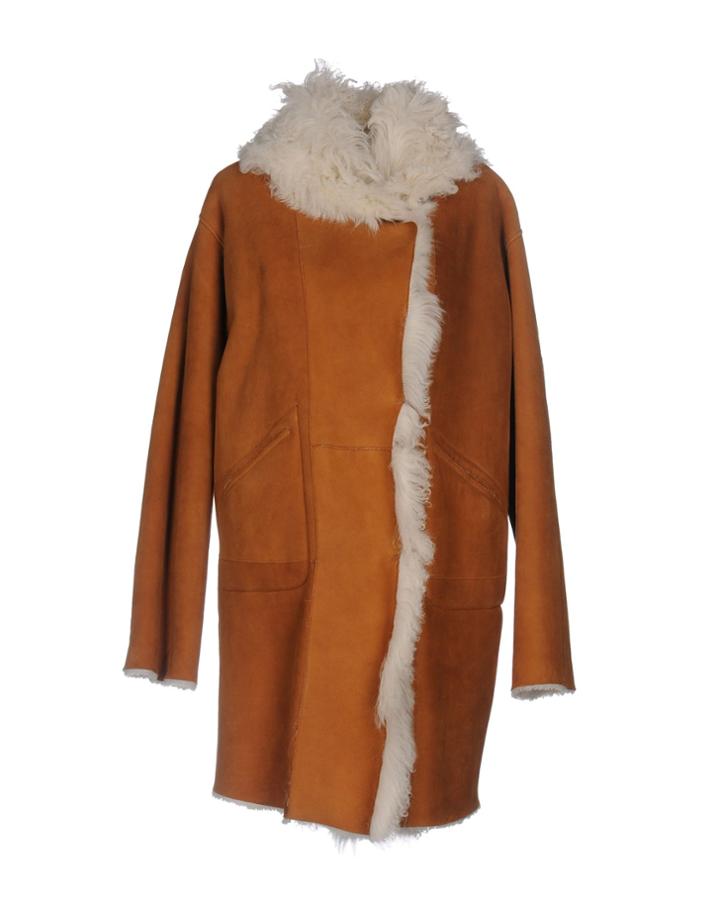 Nove Coats