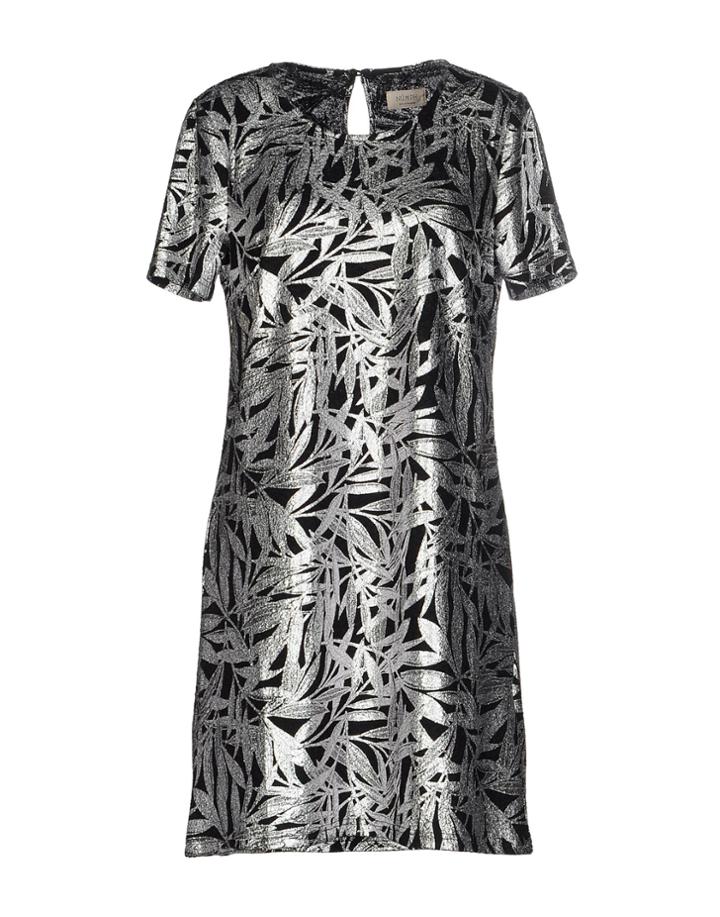 N Mph Short Dresses