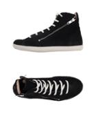 Nobrand Sneakers