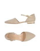 Lea-gu Ballet Flats