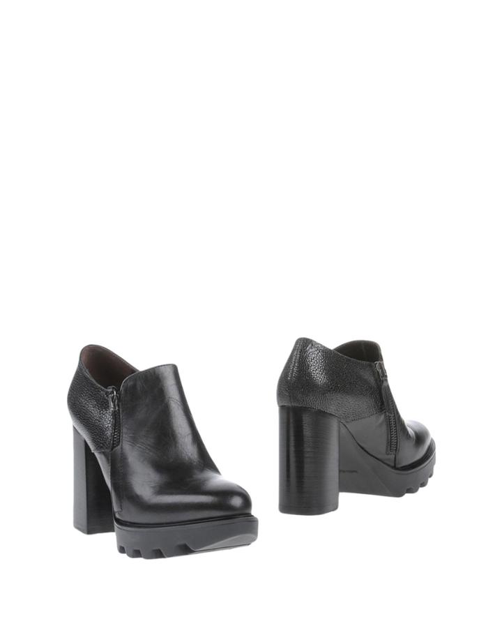 Laura Bellariva Booties