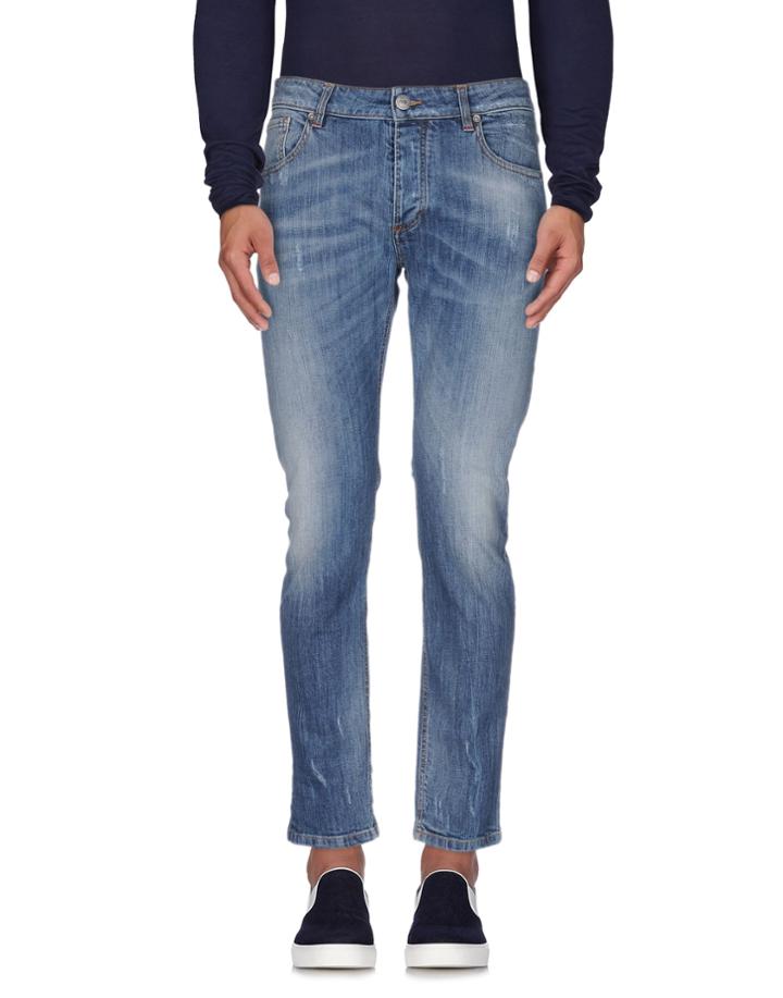 One > &#10716; Jeans
