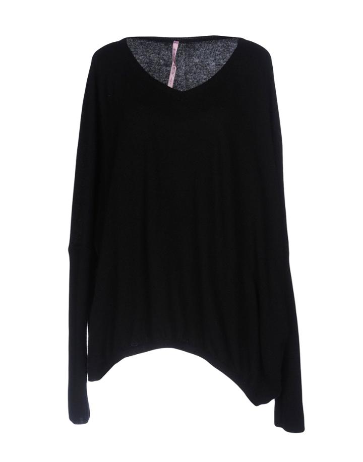 Pois Sweaters