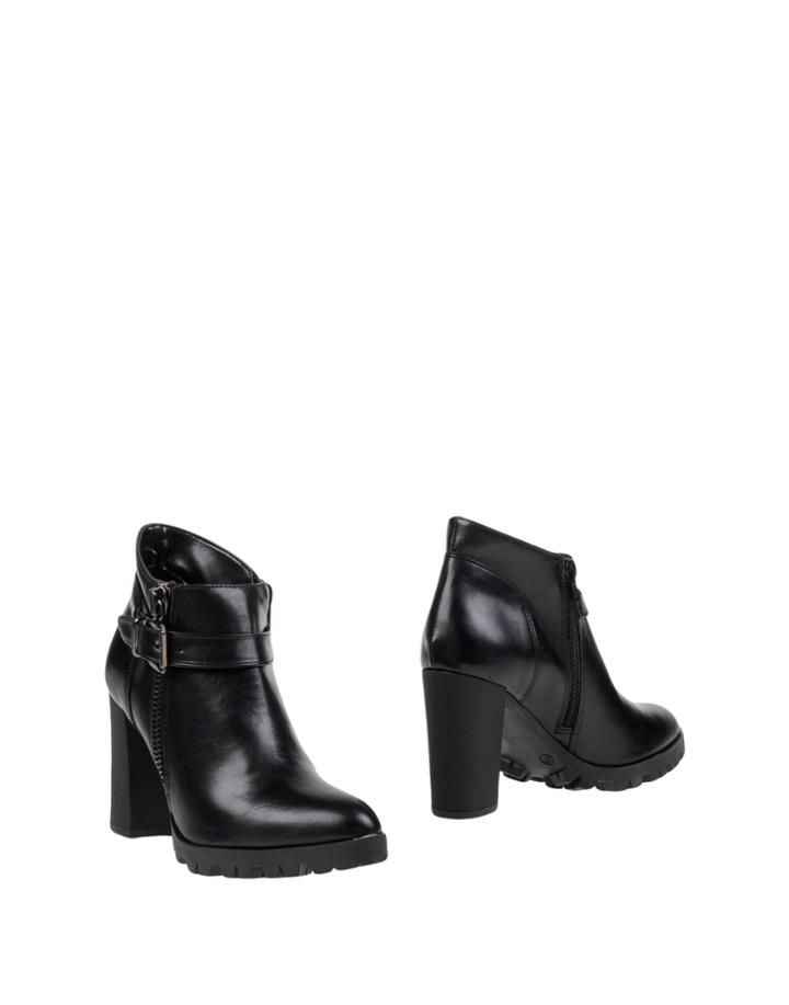 Grace Ankle Boots