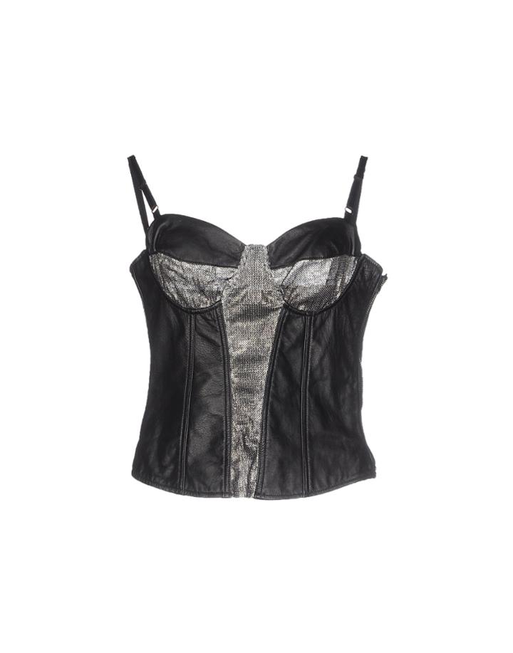 Gil Santucci Tops