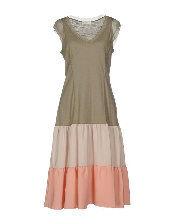 Jt' Je T' Lene Knee-length Dresses