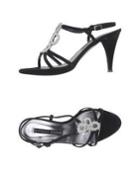 Vitulli Moda Sandals