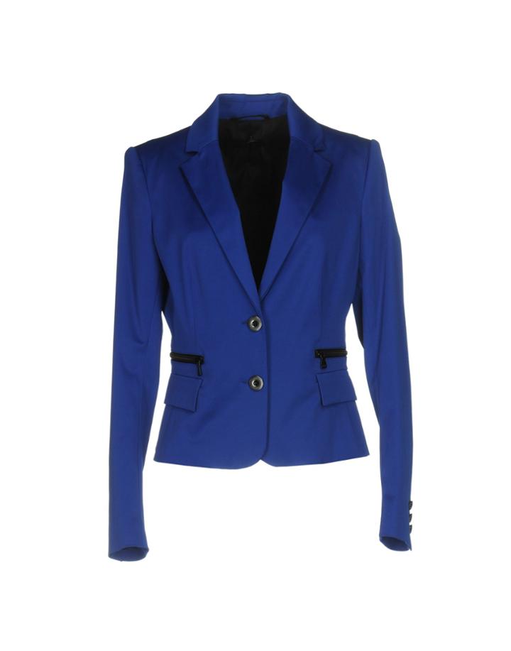 Claudia Str Ter Blazers