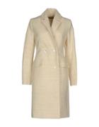 Bobby Kolade Coats