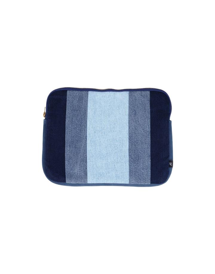 Schmidttakahashi Pouches
