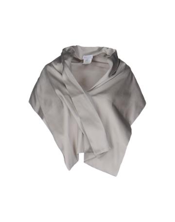 Rosso35 Shrugs