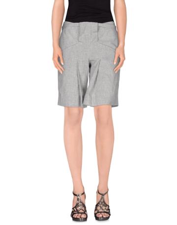 And Re Walker Bermudas