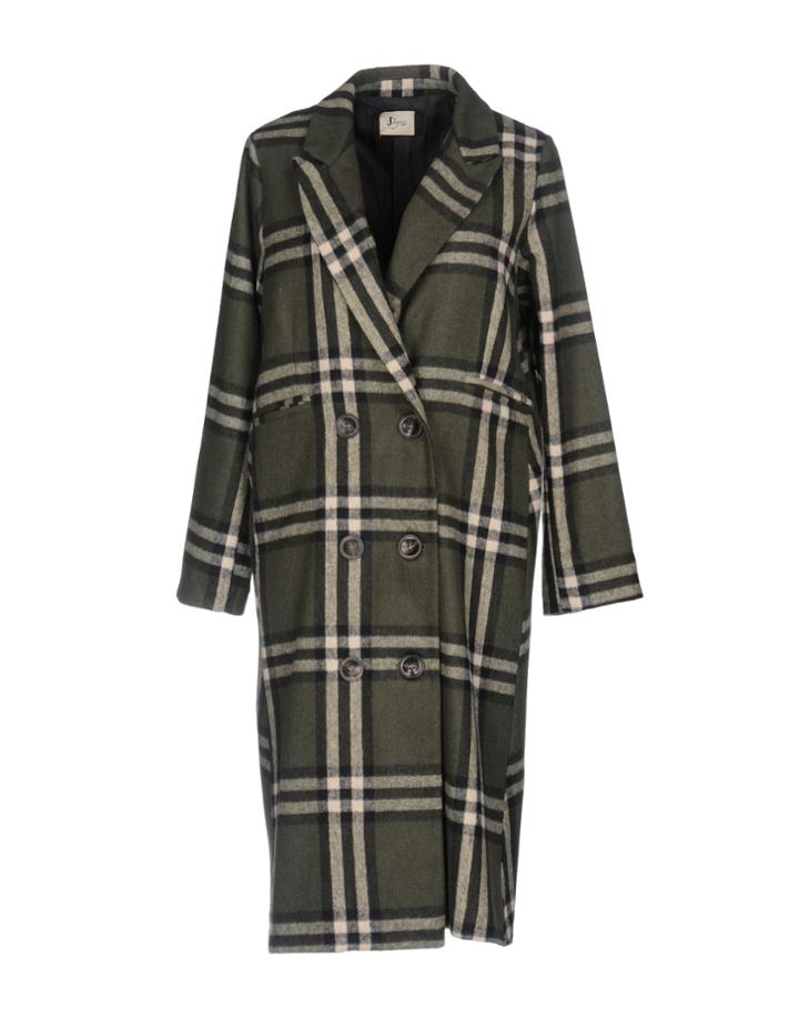 Johanna Paris Coats