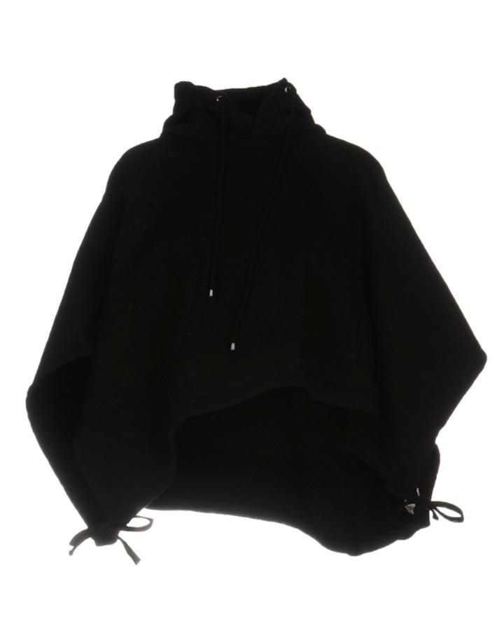 Facetasm Capes