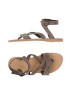 Valia Gabriel Toe Strap Sandals