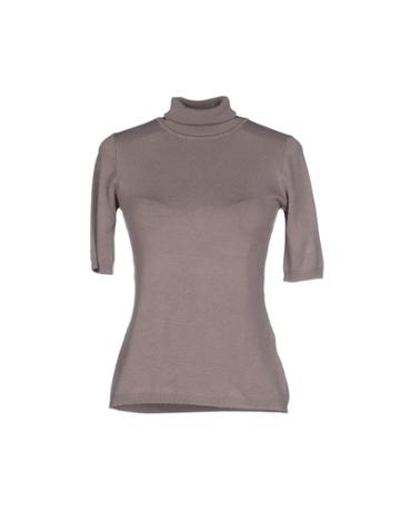 Suerte Turtlenecks