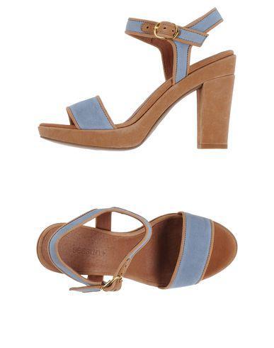 Sessun Sandals