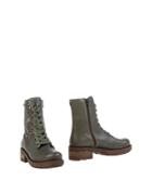 Cubanas Ankle Boots