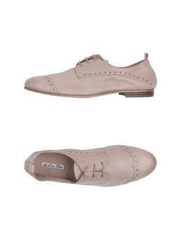 Julie Dee Lace-up Shoes