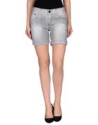 Camouflage Ar And J. Denim Bermudas