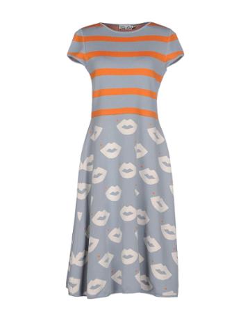 Tak. Ori Knee-length Dresses