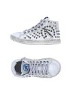 Momino Sneakers