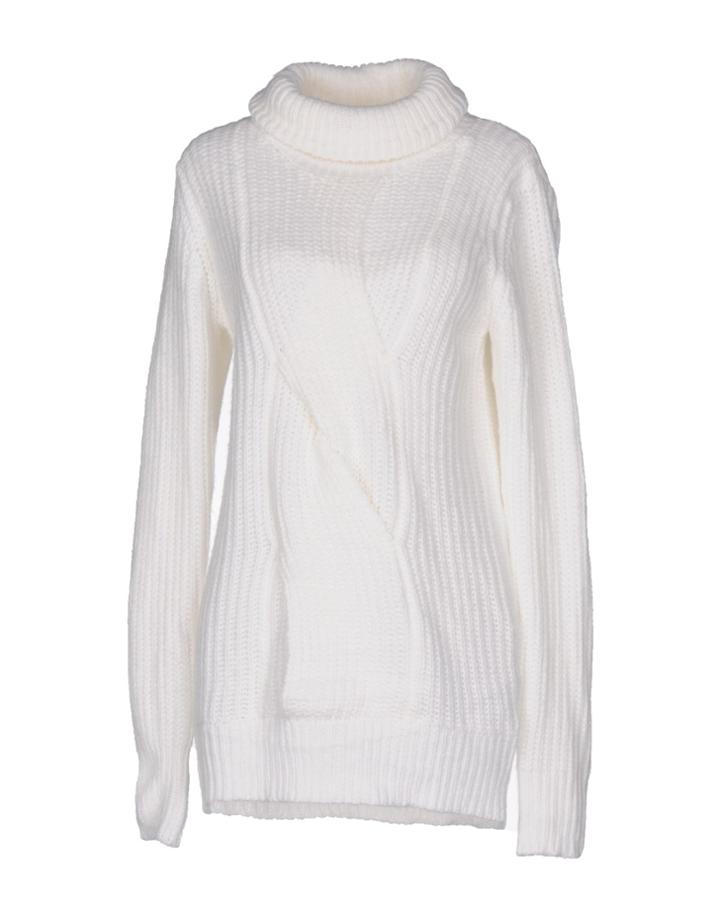 Elliatt Turtlenecks