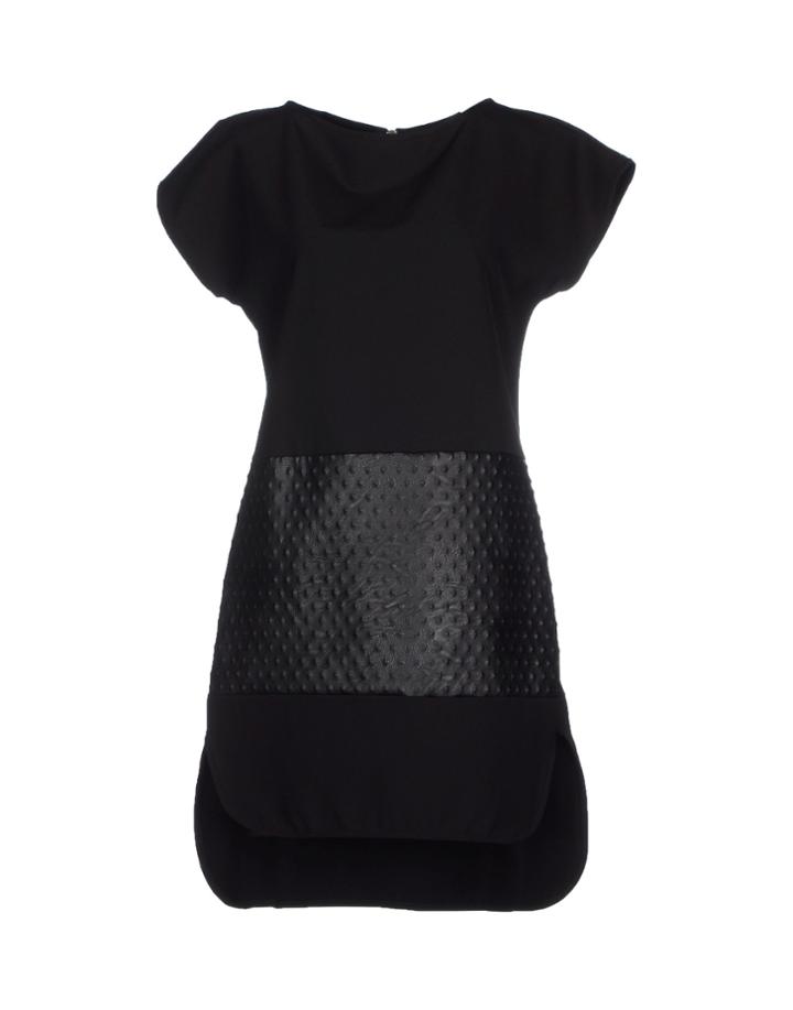 Zahjr Short Dresses