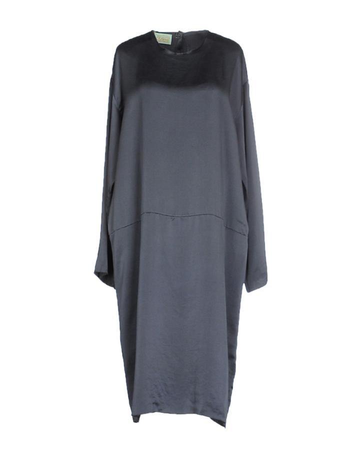 Aries Knee-length Dresses