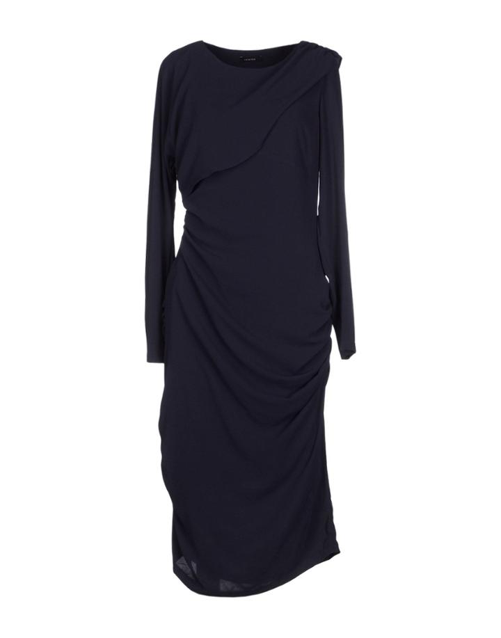 Caract Re 3/4 Length Dresses