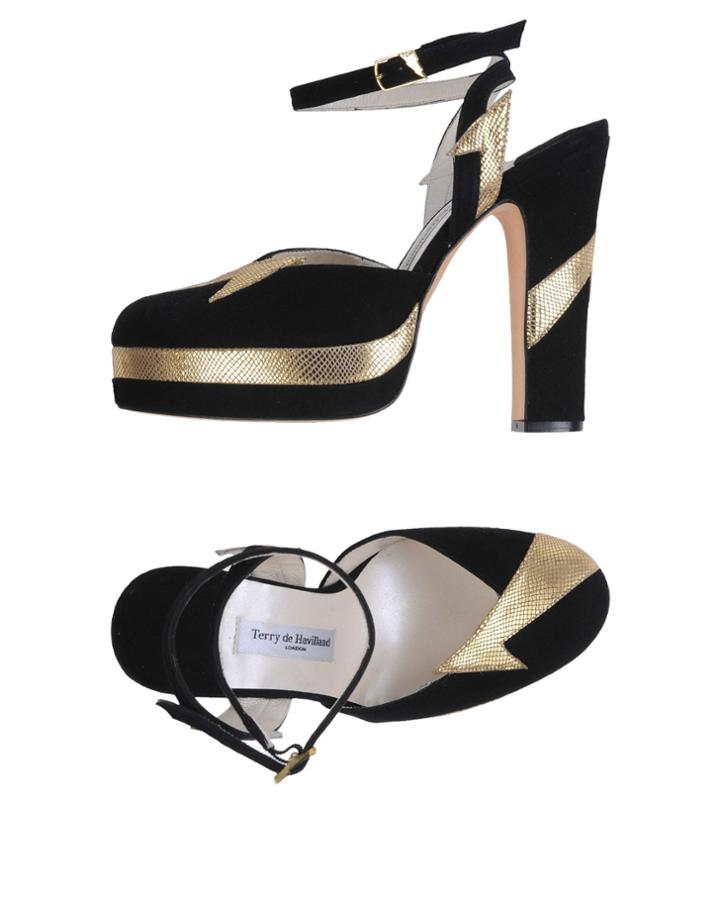 Terry De Havilland Pumps