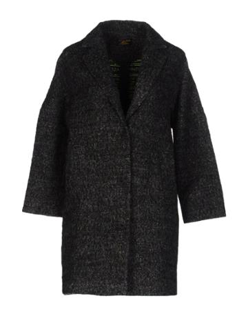 Le Mont St Michel Overcoats