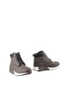 Guru Ankle Boots