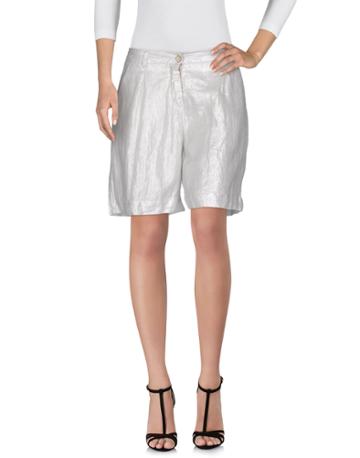 T.think Chic Bermudas