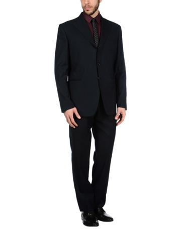 Fug To Suits
