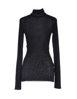 High Turtlenecks