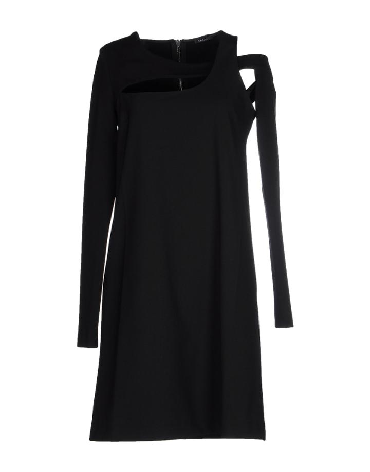 Minimal To Short Dresses