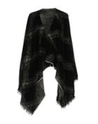 Pyaar Capes & Ponchos